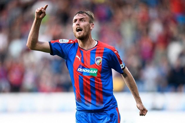 Útočník Plzně Tomáš Chorý oslavuje gól na 1:1 během utkání se Slováckem. duel však skončil nerozhodně 1:1 a z toho Západočeši radost neměli.