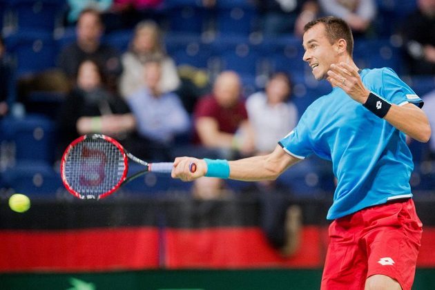 Český tenista Lukáš Rosol během rozhodující dvouhry při utkání prvního kola Davis Cupu v Německu.
