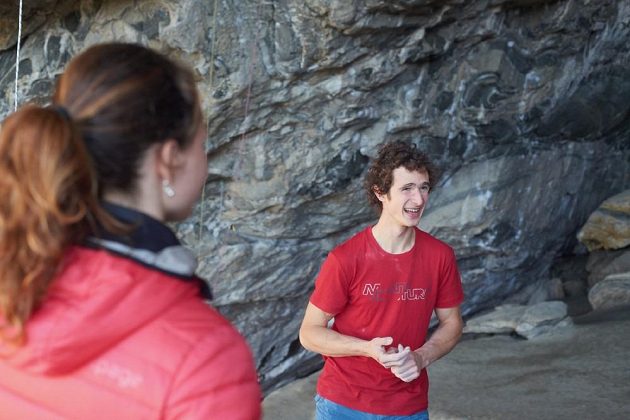 Mnohaměsíční úsilí přetavené do 20 minut. Adam Ondra po přelezu Project Hard.