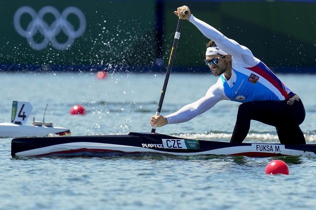 Český kanoista Martin Fuksa postoupil z rozjížděk na 1000 metrů přímo do semifinále olympijského závodu.