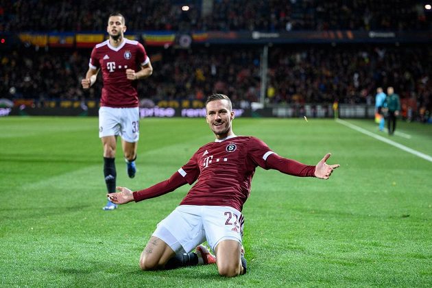 Lukáš Haraslín from Sparta Prague celebrates a goal to 1: 0 during the match of the basic group of the European League, Sparta Prague - Olympique Lyon, played on October 21, 2021 in Prague.