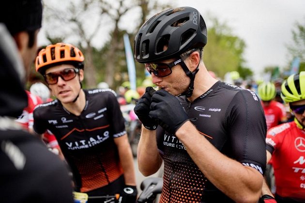 Kristian Hynek z týmu Vitalo Future Cycling před startem závodu.