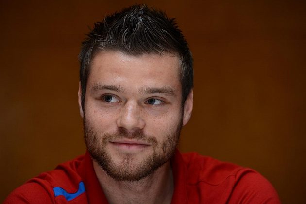Obránce Ondřej Čelůstka na srazu české fotbalové reprezentace před přátelským utkáním s Kanadou.