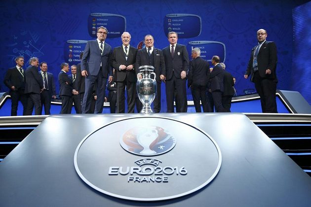 Trenéři reprezentačních týmů, které se střetnou v základní skupině D na EURO 2016: Zleva chorvatský kouč Ante Čačič, Vicente del Bosque (Španělsko), Fatih Terim (Turecko) a Pavel Vrba.