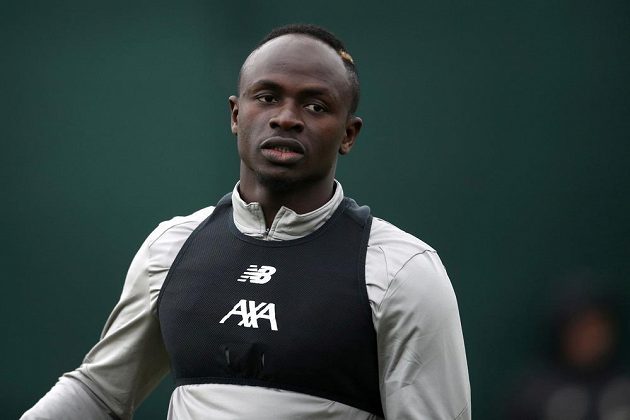 Senegalský fotbalista Sadio Mané je jednou z hvězd Liverpoolu. Prodá jej klub v létě do Realu Madrid?