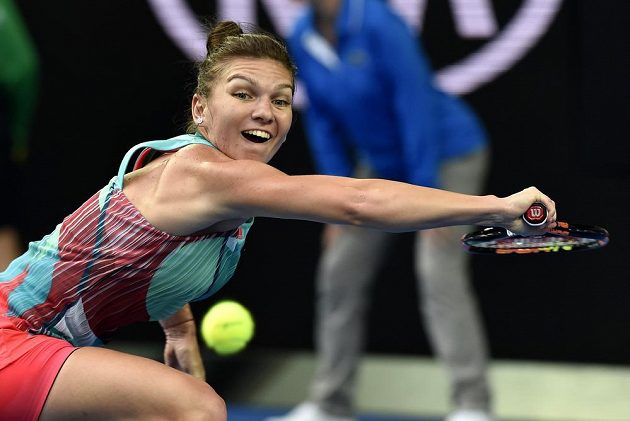 Rumunka Simona Halepová nezvládla roli favoritky, na Australian Open skončila už v prvním kole.