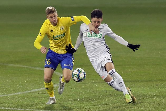   From left Václav Procházka from Zlín and Tomáš Ostrák from Karviná.