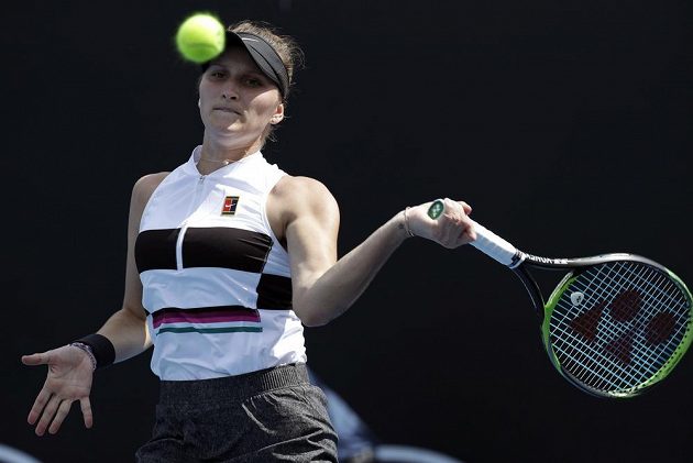 Bojovala, ale prohrála. Markéta Vondroušová se s Australian Open rozloučila po druhém kole.