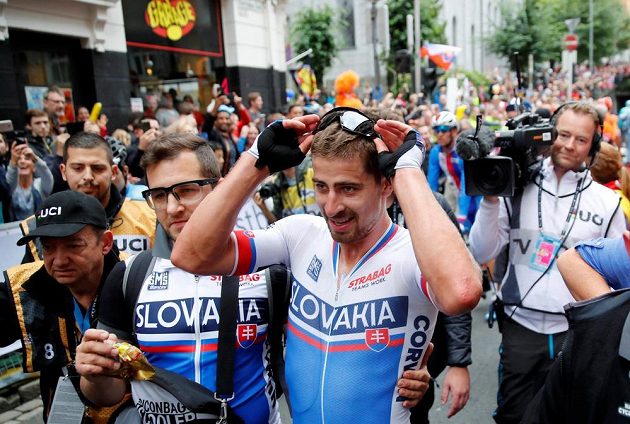 Slovák Peter Sagan poté, co se v Bergenu znovu stal mistrem světa v závodě s hromadným startem.