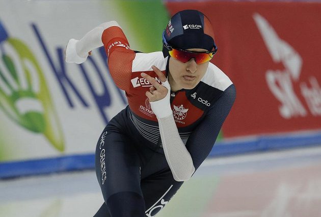 Česká rychlobruslařka Martina Sáblíková triumfovala na MS v závodě na 5000 metrů.