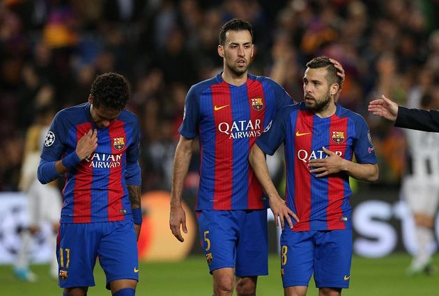 Barcelonské zklamání. Tým s Neymarem, Sergio Busquetsem a Jordi Albou nepřešel přes Juventus do semifinále Ligy mistrů.