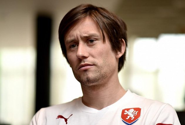 Tomáš Rosický na srazu české fotbalové reprezentace před utkáním kvalifikace ME 2016 s Islandem.