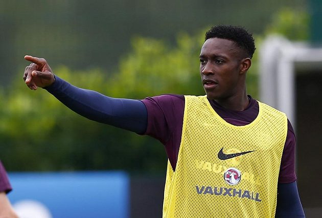 Útočník Danny Welbeck bude hrát za Arsenal. Manchester United ho pustil za 16 miliónů liber.