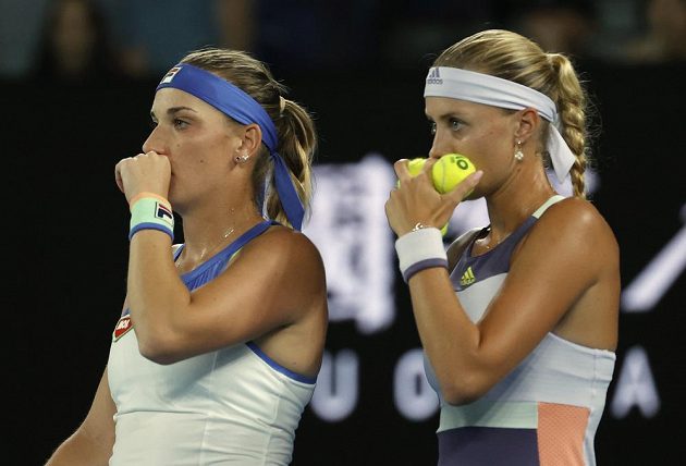 Maďarsko-francouzský pár Tímea Babosová, Kristina Mladenovicová ve finále Australian Open.