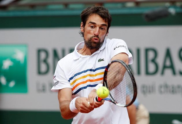 Jérémy Chardy zvládl úspěšně dohrávku s Tomášem Berdychem. 