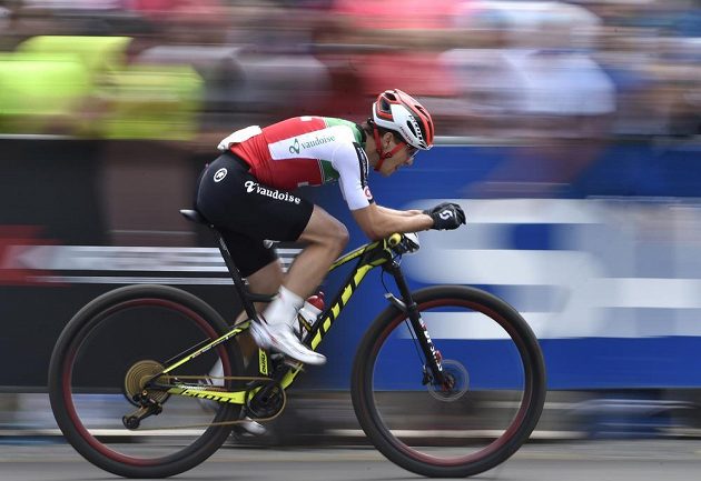 Švýcar Nino Schurter vybojoval na MS horských kol v Novém Městě na Moravě zlato.