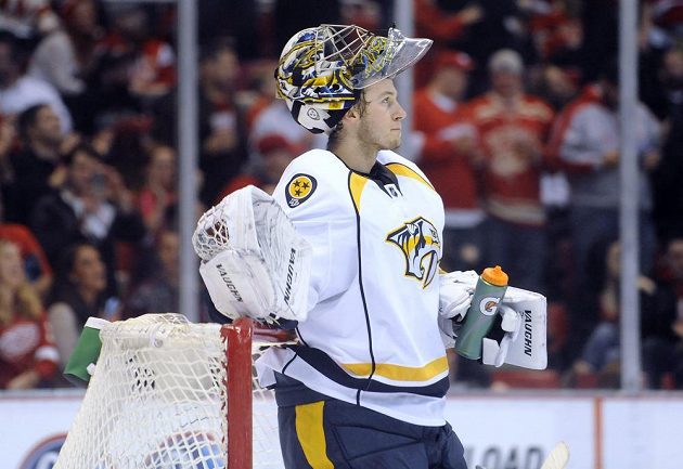 Do branky Nashvillu Predators se poprvé v sezóně podíval v ostrém zápase také český gólman Marek Mazanec.