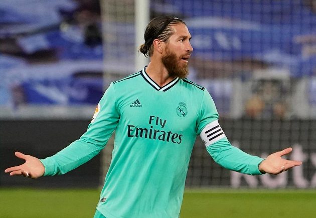 Kapitán Realu Madrid Sergio Ramos nedohrál kvůli zranění zápas proti Realu Sociedad. Kouč ale věří, že bude brzy fit.