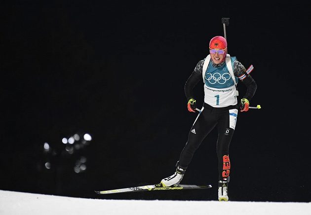 Německá biatlonistka Laura Dahlmaierová si jede na ZOH v Pchjongčchangu pro druhé zlato.