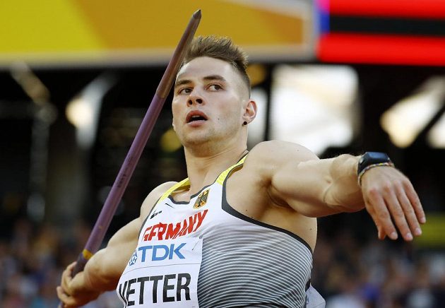 Německý oštěpař Johannes Vetter potvrdil v kvalifikaci roli jednoho z favoritů. Hned prvním hodem poslal své náčiní do vzdálenosti 91,20 metru.