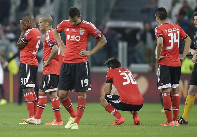 Ani na osmý pokus to nevyšlo. Fotbalisté Benfiky opět prohráli finálový duel, tentokrát nezvládli penaltovou loterii se Sevillou.