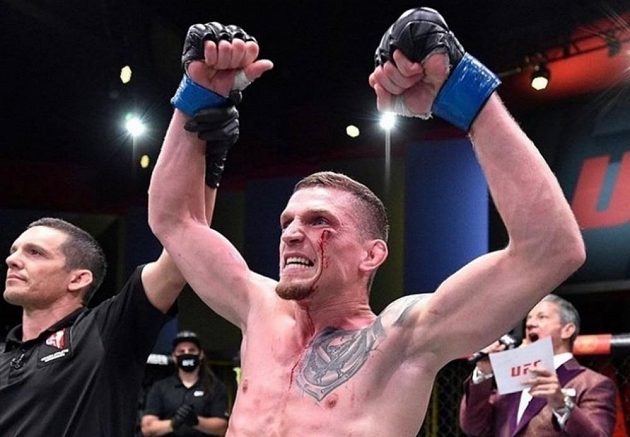 Je to tam! David Dvořák vyhrál i druhý zápas v UFC.
