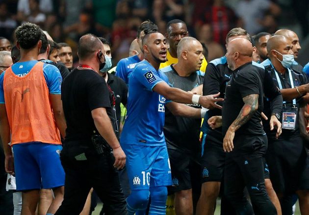 Footballer Dimitri Payet of Olympique Marseille in action during the French League duel in Nice.  The match was not completed due to riots, there was also a fight between the implementation teams.