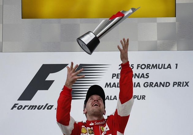 Dva roky zpátky by výhra v Grand Prix byla pro Vettela skoro něčím samozřejmým. Malajsijský triumf oslavil ale pořádně.