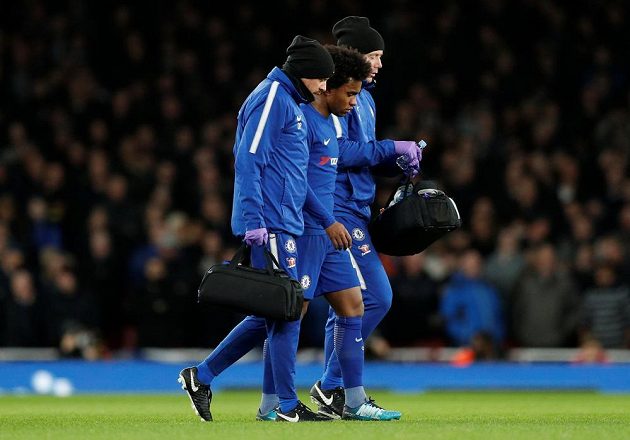 Už ve 30. minutě musel předčasně ze zápasu pro zranění odstoupit záložník Chelsea Willian.