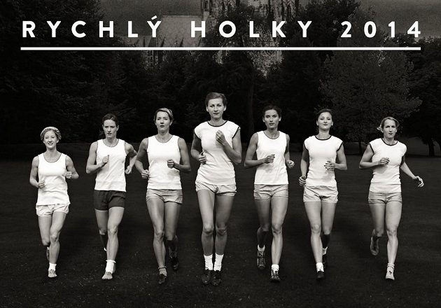 Rychlý holky v roce 1918. Zleva Julie Jiravská, Kateřina Cachová, Denisa Rosolová, Lucia Slaničková, Jitka Bartoničková, Karolina Hlavatá a Jana Korešová.