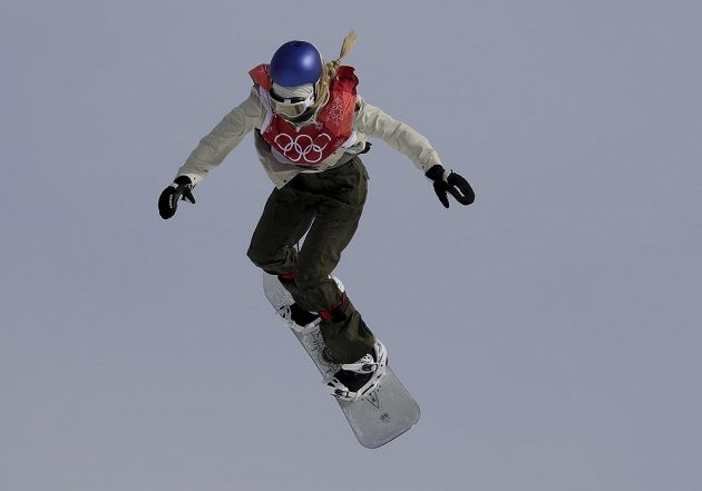 Anna Gasserová je první olympijskou vítězkou ve snowboardové disciplíně Big Air.