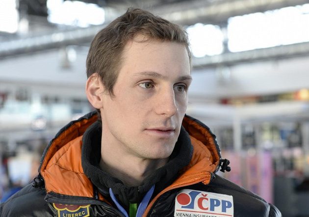 Běžec na lyžích Martin Jakš před odletem na mistrovství světa v klasickém lyžování do švédského Falunu.