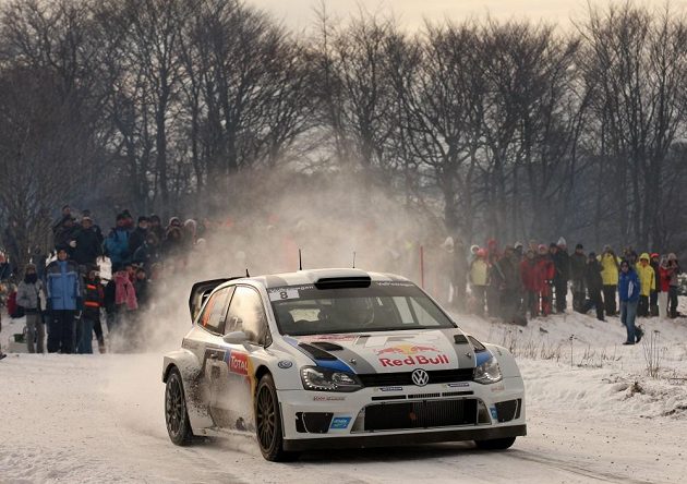 Sébastien Ogier s Volkswagenem Polo WRC na trati loňské Rallye Monte Carlo, kde načal cestu k prvnímu titulu kariéry.