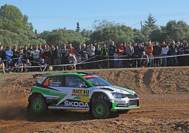 Jan Kopecký se Škodou Fabia R5 při ostrém testu před startem Španělské rallye.