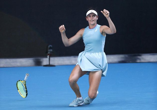 Američanka Jennifer Bradyová právě proměnila mečbol v semifinále Australian Open.