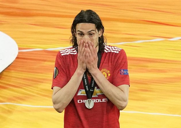 Smutný kanonýr Manchesteru United Edinson Cavani po finále Evropské ligy.