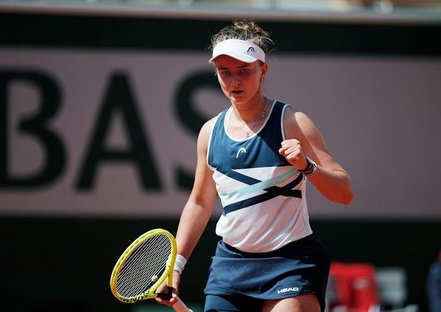 Gesture by Barbora Krejčíková in the quarterfinals of the French Open.