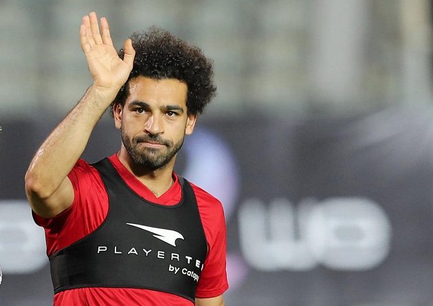 Hvězdný fotbalista Mohamed Salah věří, že po zranění ramena zasáhne už do prvního utkání Egypta na mistrovství světa v pátek proti Uruguayi.