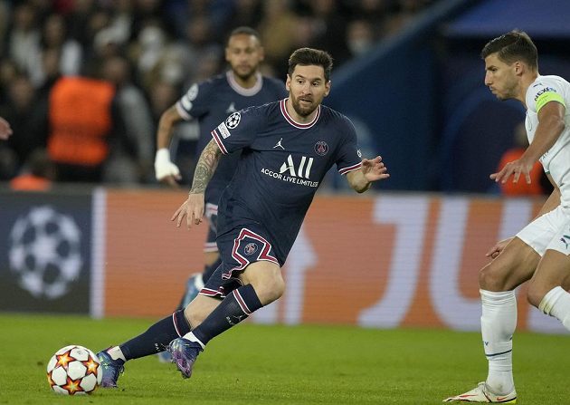 Lionel Messi se vrátil po zranění do sestavy PSG a jedním gólem pomohl zdolat v Lize mistrů Manchester City.