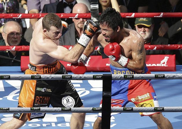 Hvězdný Filipínec Manny Pacquiao překvapivě prohrál v Brisbane boxerský duel s Australanem Jeffem Hornem a přišel o titul WBO ve welterové váze.