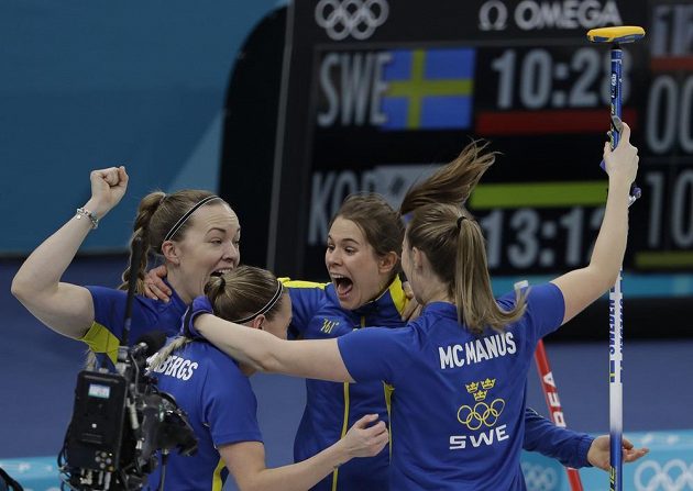 Švédské curlerky porazily ve finále olympijského turnaje v Pchjongčchangu 8:3 domácí Koreu.