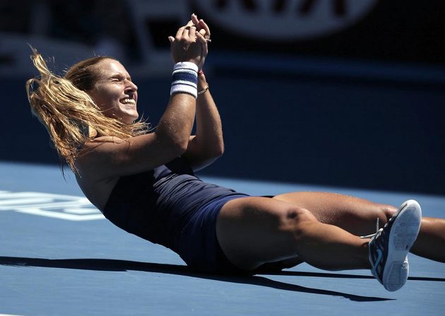 Slovenská tenistka Dominika Cibulková se raduje z postupu do semifinále Australian Open.