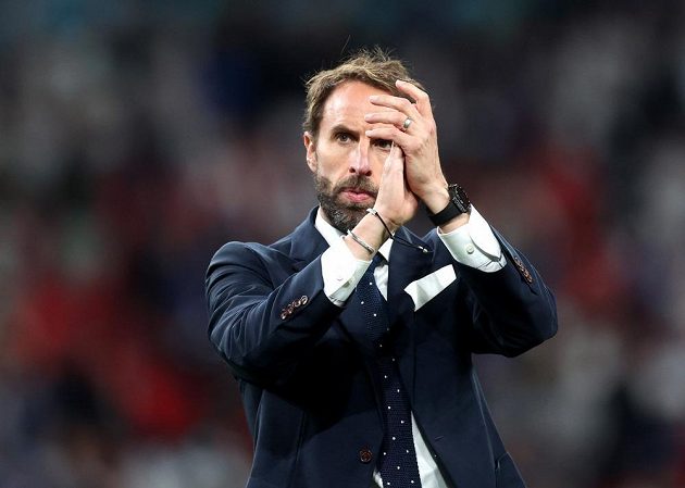 Poděkoval fanouškům i hráčům. Trenér anglických fotbalistů Gareth Southgate pak vzal na sebe plnou zodpovědnost za neúspěšný penaltový rozstřel ve finále mistrovství Evropy s Itálií.