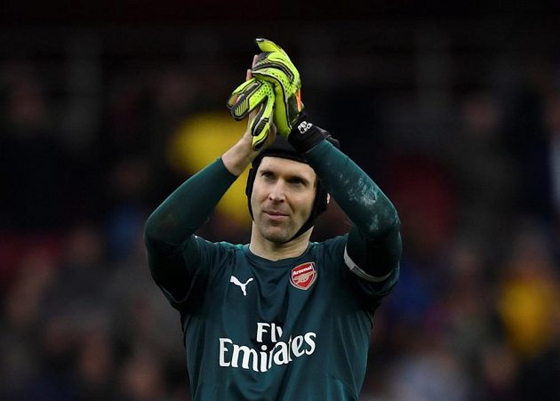 200 nul. Brankář Petr Čech na tento počet potřeboval v Premier League 432 zápasů.