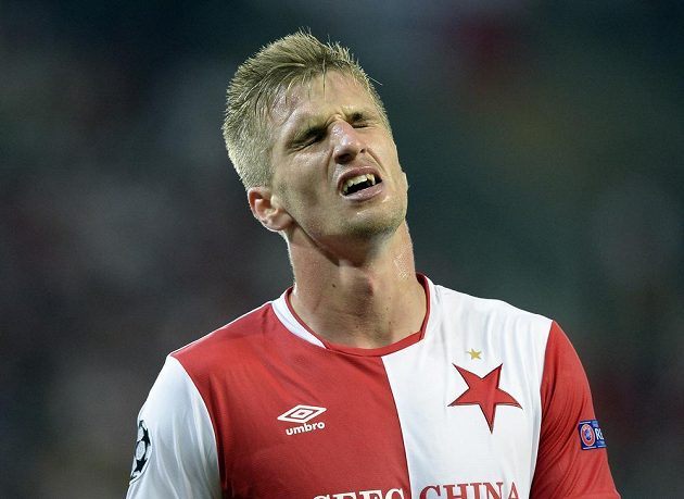 Zklamaný obránce Jakub Jugas ze Slavie po odvetnému utkání 4. předkola fotbalové Ligy mistrů.