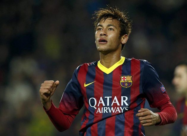 Kanonýr Barcelony Neymar slaví hattrick v utkání Ligy mistrů proti Celtiku Glasgow.