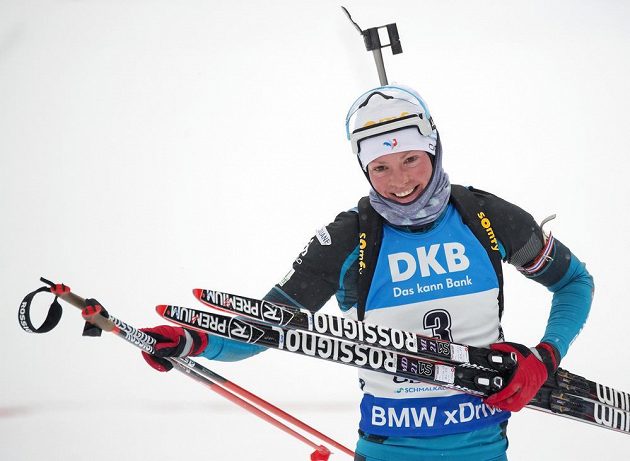 Francouzka Marie Dorinová-Habertová, vítězka sobotního stíhacího závodu SP v Oberhofu.