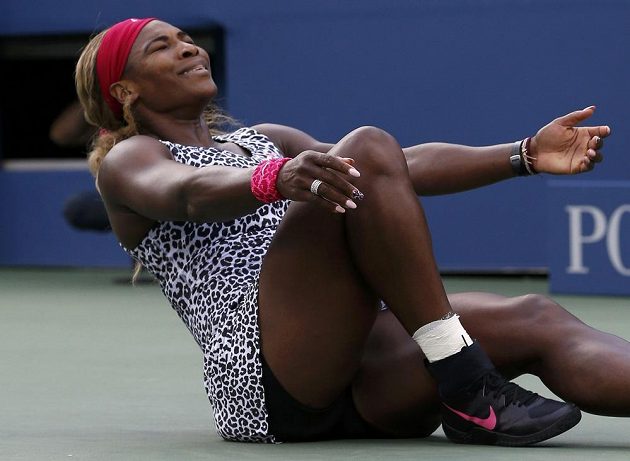Je dobojováno. Serena Williamsová porazila ve finále US Open Caroline Wozniackou, v New Yorku vyhrála potřetí v řadě a celkově získala 18. grandslamový titul.