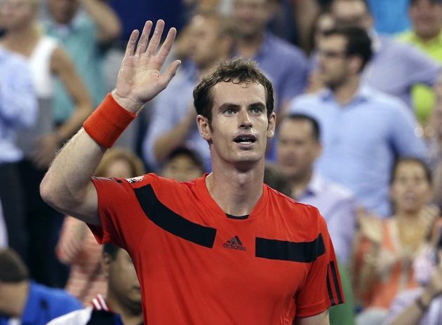 Bez problémů začal cestu za obhajobou titulu na US Open Brit Andy Murray.