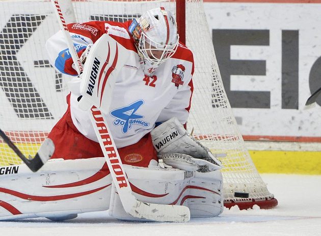 Olomoucký brankář Branislav Konrád inkasoval v úvodní třetině v Plzni hned dvakrát.
